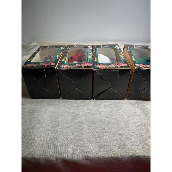 set of four "Limited Treasures Holiday Edition '98" collectible bears New in box - Picture 5 of 9
